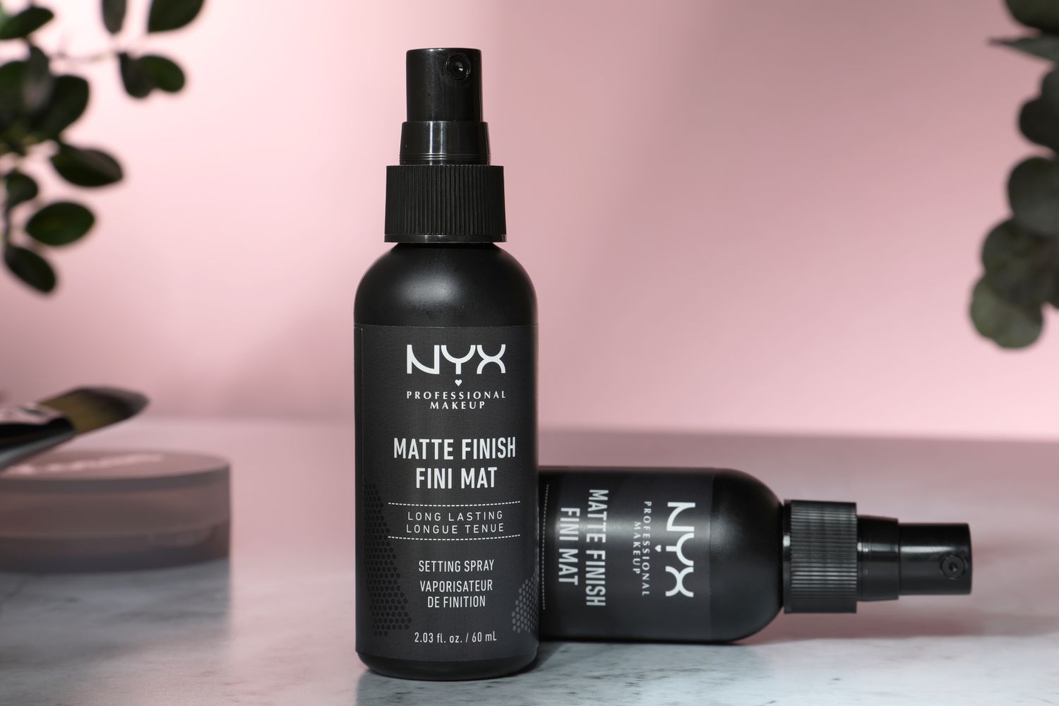 NYX Professional Makeup Acabamento fosco Spray de fixação de maquiagem de longa duração Fórmula vegana